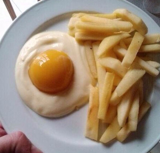 Imagine t'as faim , et tu decouvre que c'et des pommes , du yaourt et un abricot - meme