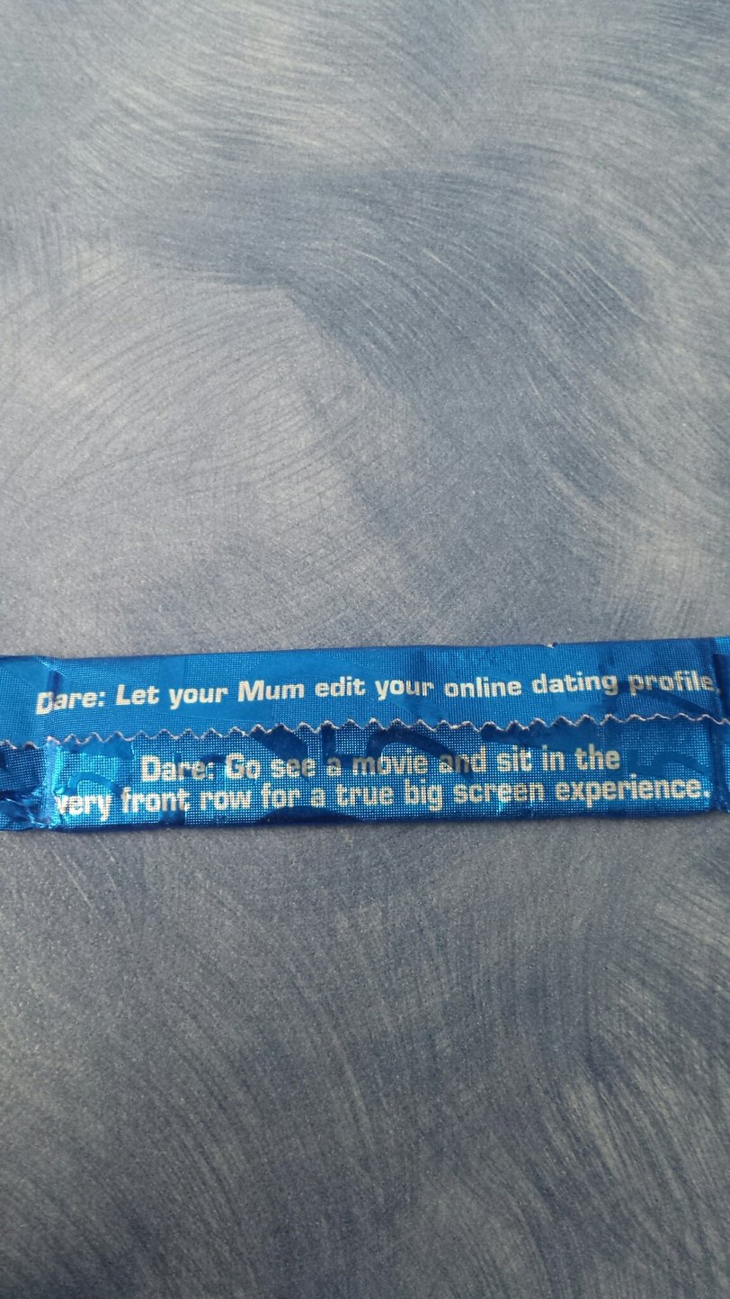 5 gum wants me too f*ck up my love life and my eyes. - meme