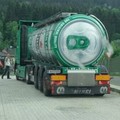 la lata de cerveza mas grande del mundo