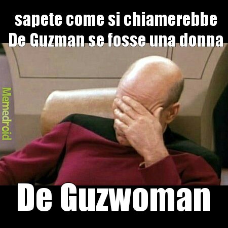 De Guzman è un calciatore del Napoli - meme