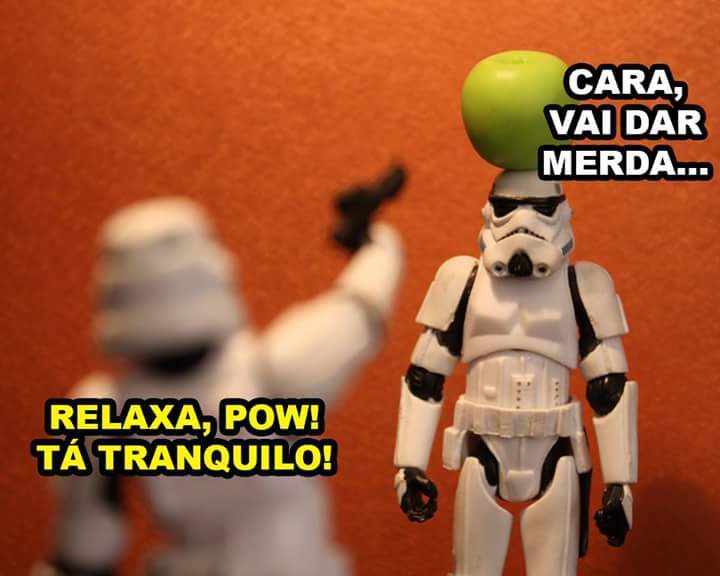 Xeque-mate, pastor safado! Deus é onipotente, vai querer dinheiro pra quê?  - Meme by Bitstorm :) Memedroid