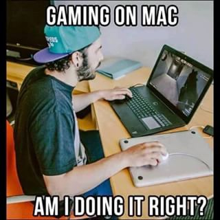 PC > Mac - meme