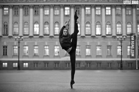 Bailarina Russa-Pensem nas possibilidades - meme