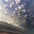 Mammatus clouds