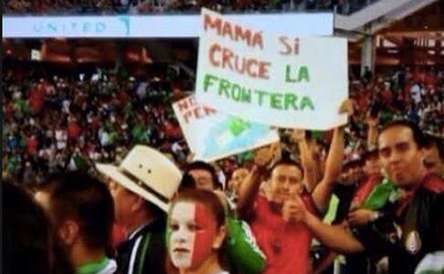 Mientras tanto en el partido,viva México wey - meme