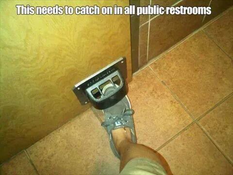 I 100% agree!! Nobody wanna touch dirtydoor handles. - meme