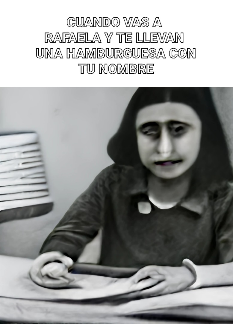 Hamburguesas "Ana Frank" y papas "Adolfo" - meme