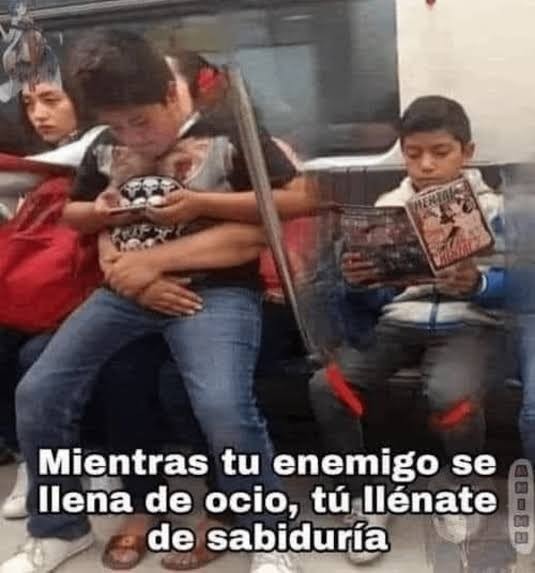Hentai y más hentai - meme