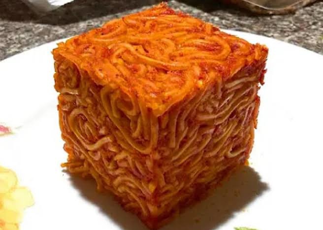 Esto no es un meme, que opinan de mi espagueti creado en Minecraft?