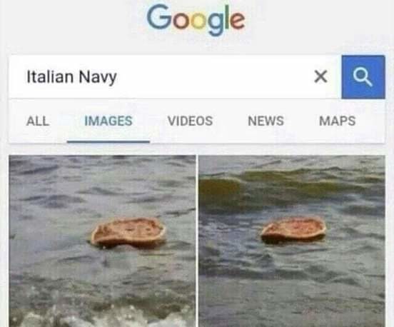 Se imagian una pelea naval contra el navío italiano. - meme