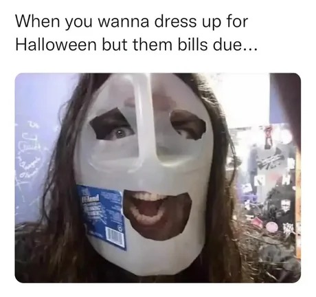 Rate this Halloween costume - meme