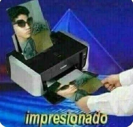 cara de quedarme flipando sin saber por qué - meme