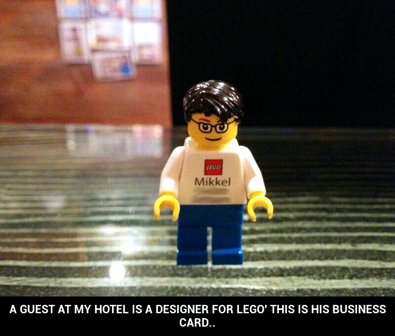 Lego BusinessCard - meme