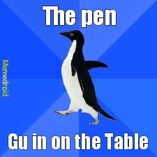 Il pinguino sul tavolo - meme