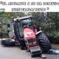 Que le habrá pasado al pobre tractor