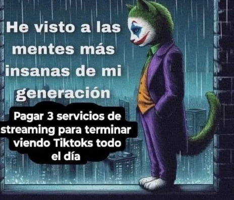 Y uno que descarga en torrent - meme