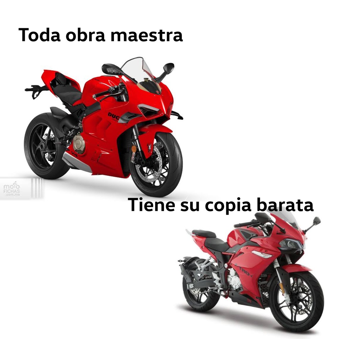 Desgraciado Italika haciendo copia del poderosisimo Ducati Panigale - meme