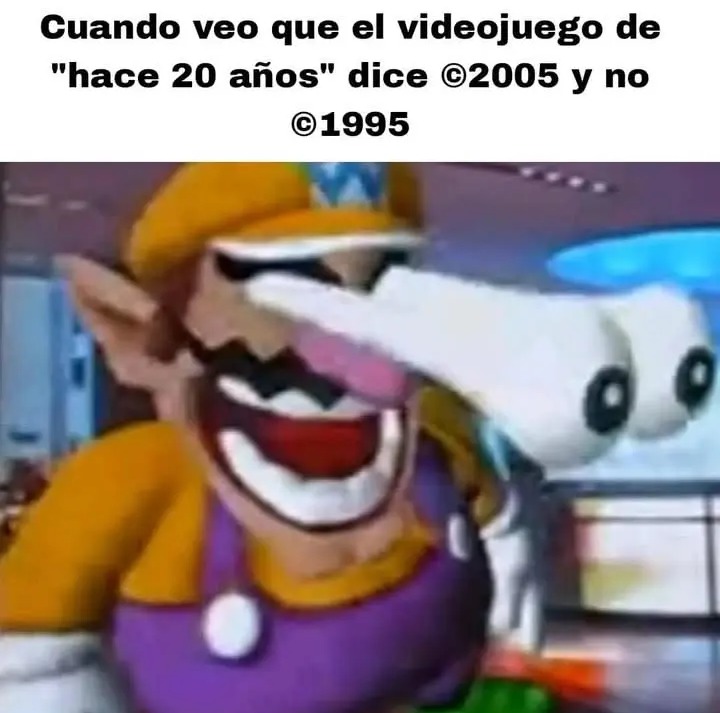 Waluigi amarillo viendo el precio del kilo de huevos - meme