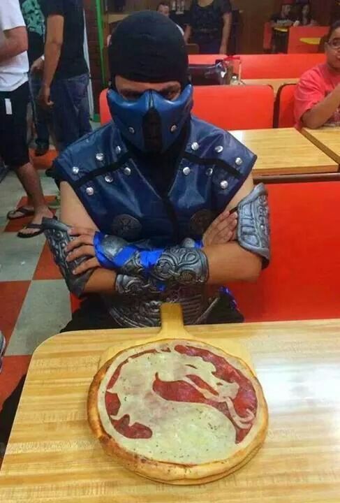 la pizza de subzero - meme