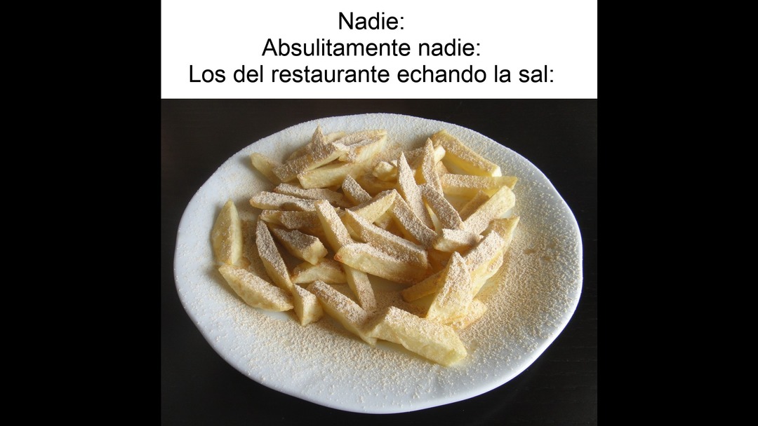 Sal en los restaurantes - meme