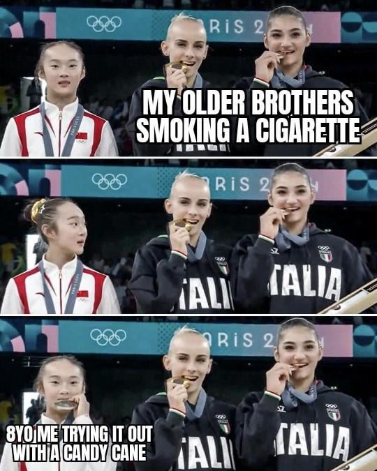 Smoking candy cane - meme