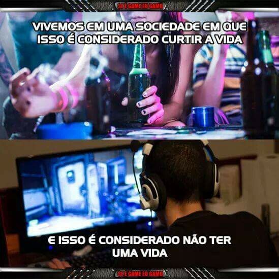 Gosto de ambos, mas videogames são melhores <3 - meme