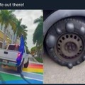 coche homofobico adquiere sida genial