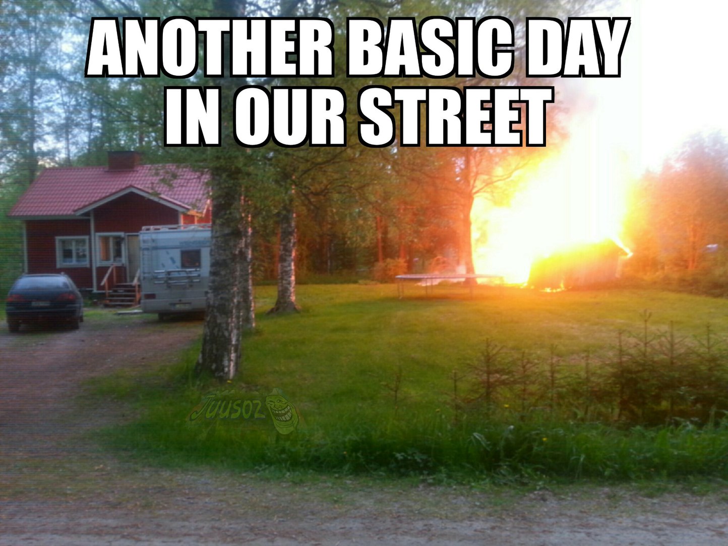 This is the fifth time emergency services have visited our street because of our neighbour :| - meme