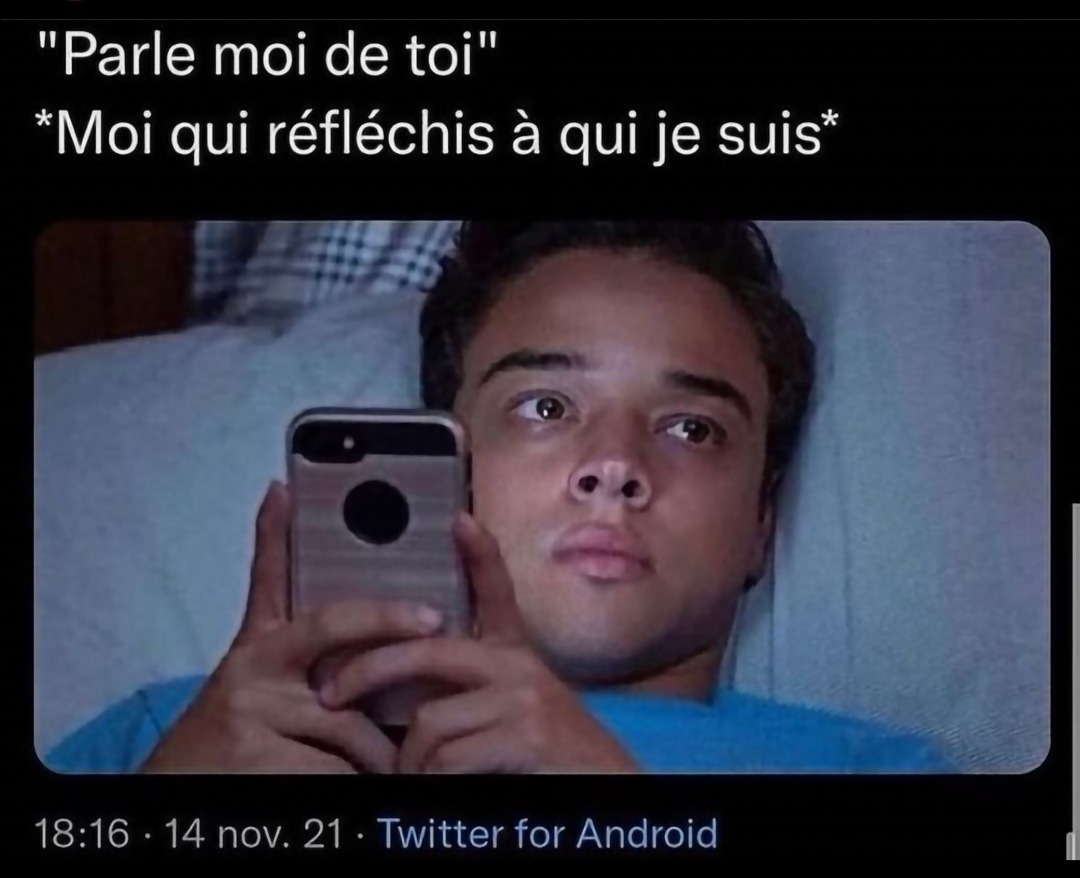 Qui est comme ça ? Levez la main ✋ - meme