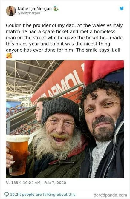 Wholesome dad side quest unlocked: Bring joy to a stranger - meme