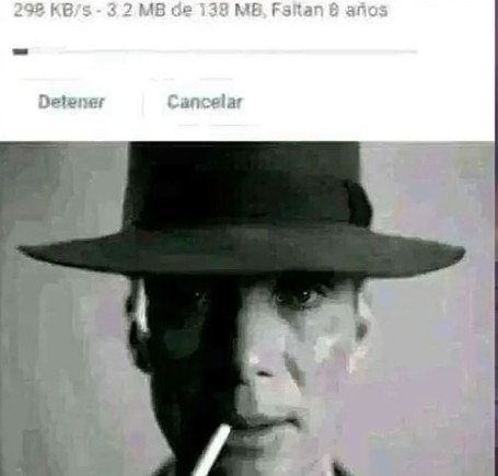 8 años después: No hay suficiente espac- - meme