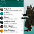 Godzilla con WhatsApp