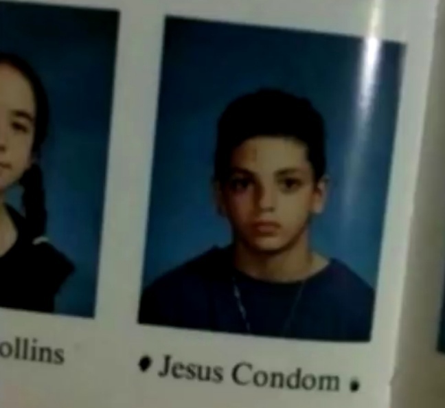 Jesús condom - meme