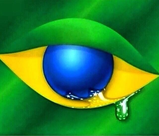 O Brasil está chorando!! - meme