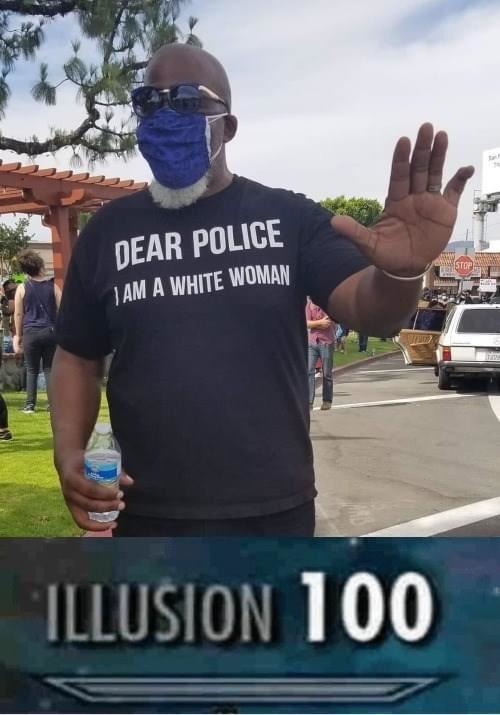 Tradução: Cara polícia, Eu sou um homem branco - meme