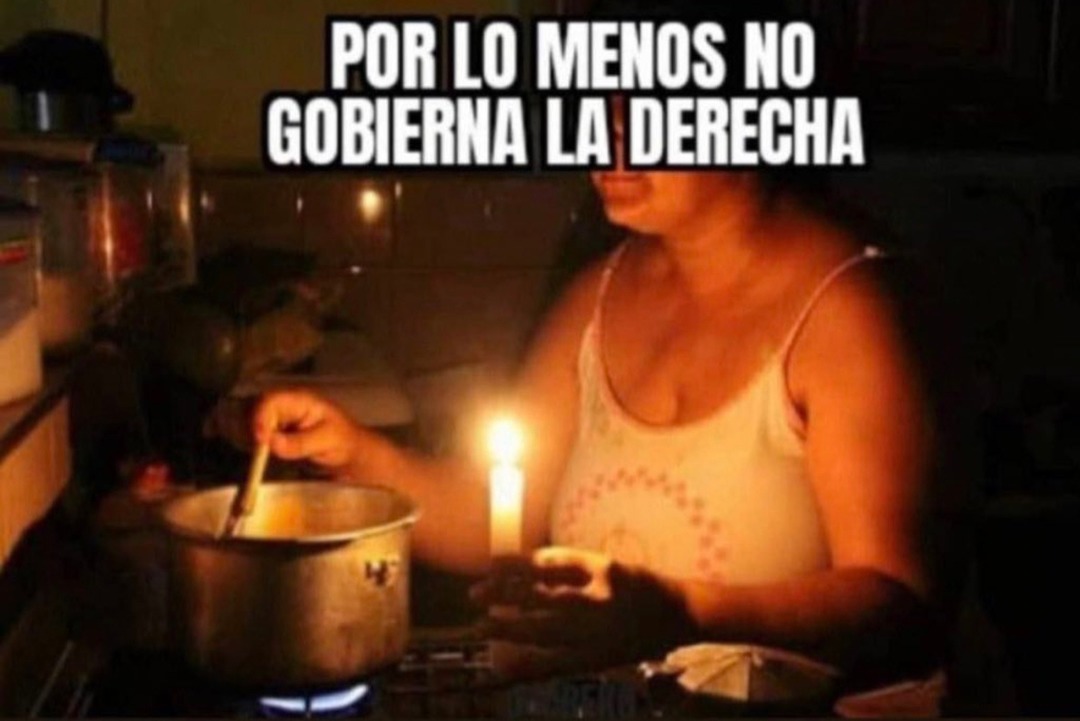 Al menos - meme