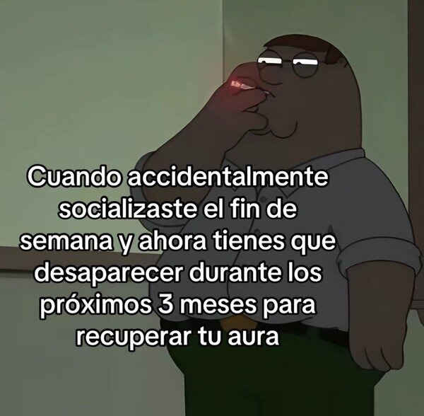 El aura de misterioso hay que ganarsela - meme
