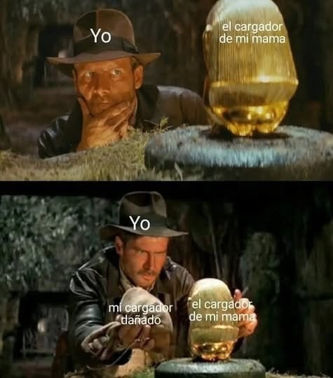 Yo, mi cargador y la maldición de mamá - meme