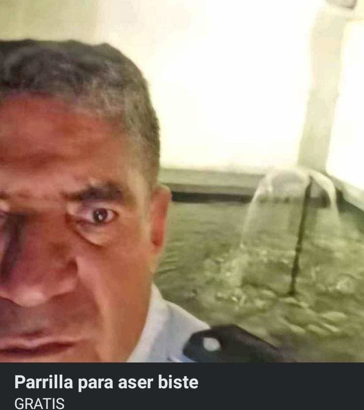 La mirada de las mil vergas - meme