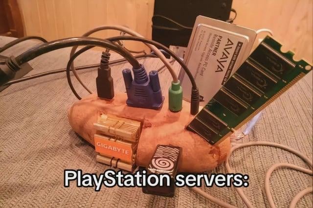 Playstation servers - meme