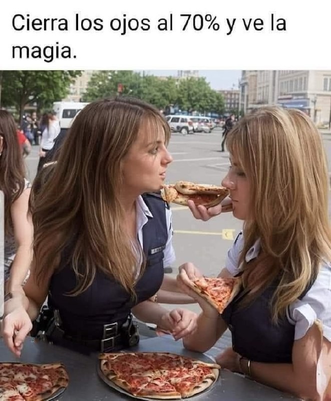 Cierra los ojos al 70% y descubre la magia... o un mareo - meme