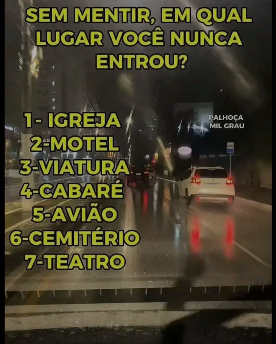 Trabalhei num teatro e frequento a igreja... O resto mal passo perto - meme