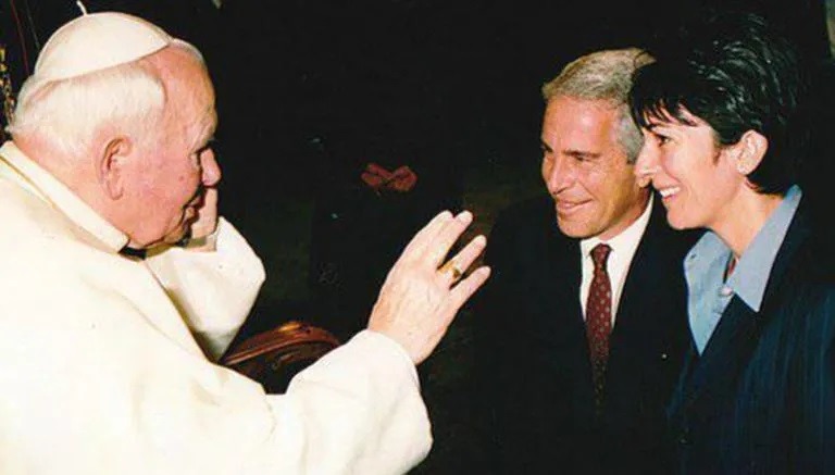 SNOPES claimed this photo of Epstein and the Pope was fake and then admitted it's real. - meme