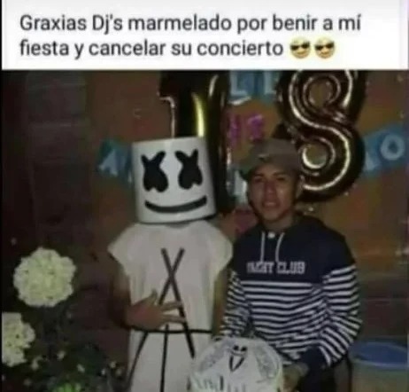 Agachate y conocelo - meme