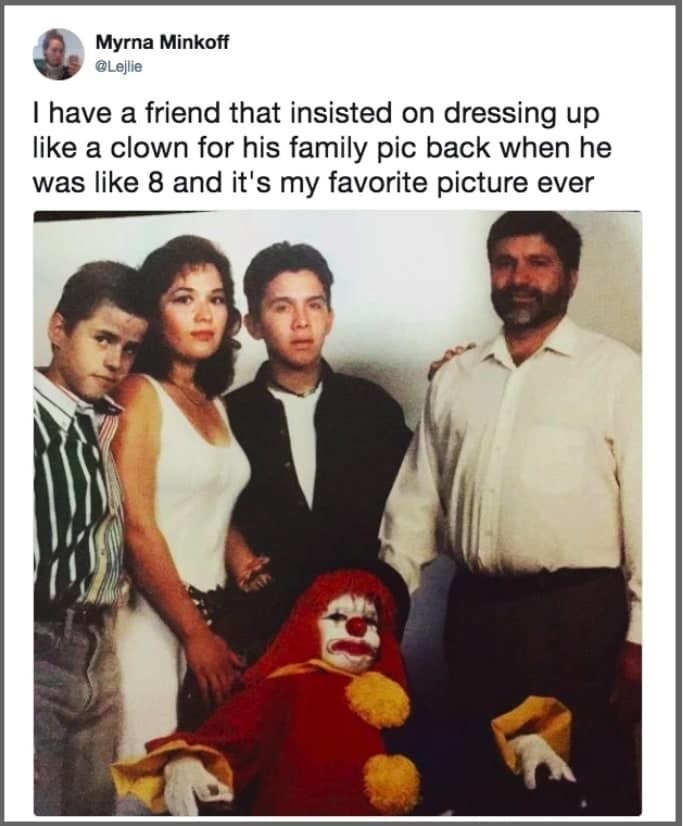 Epic clown family picture - meme