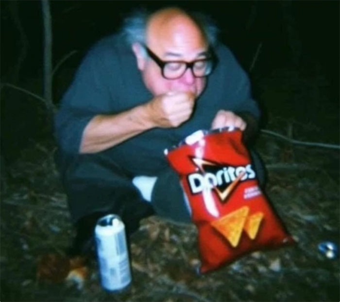 yo a las 3am - meme