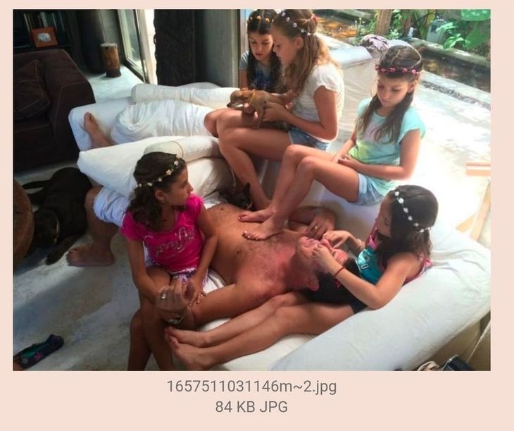 Who are these girls with Hunter? - meme