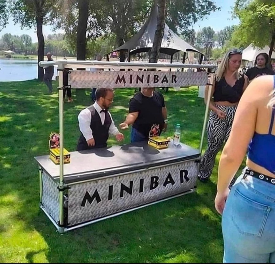 Minibar - meme