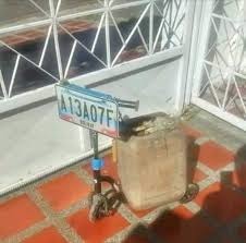 estreno - meme