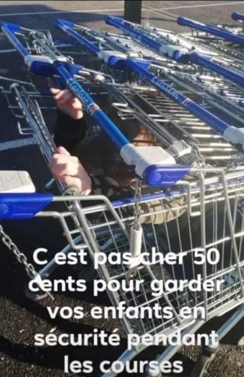 50 balles pour des dents de vampire pour surveiller vos gosses c'est donné - meme